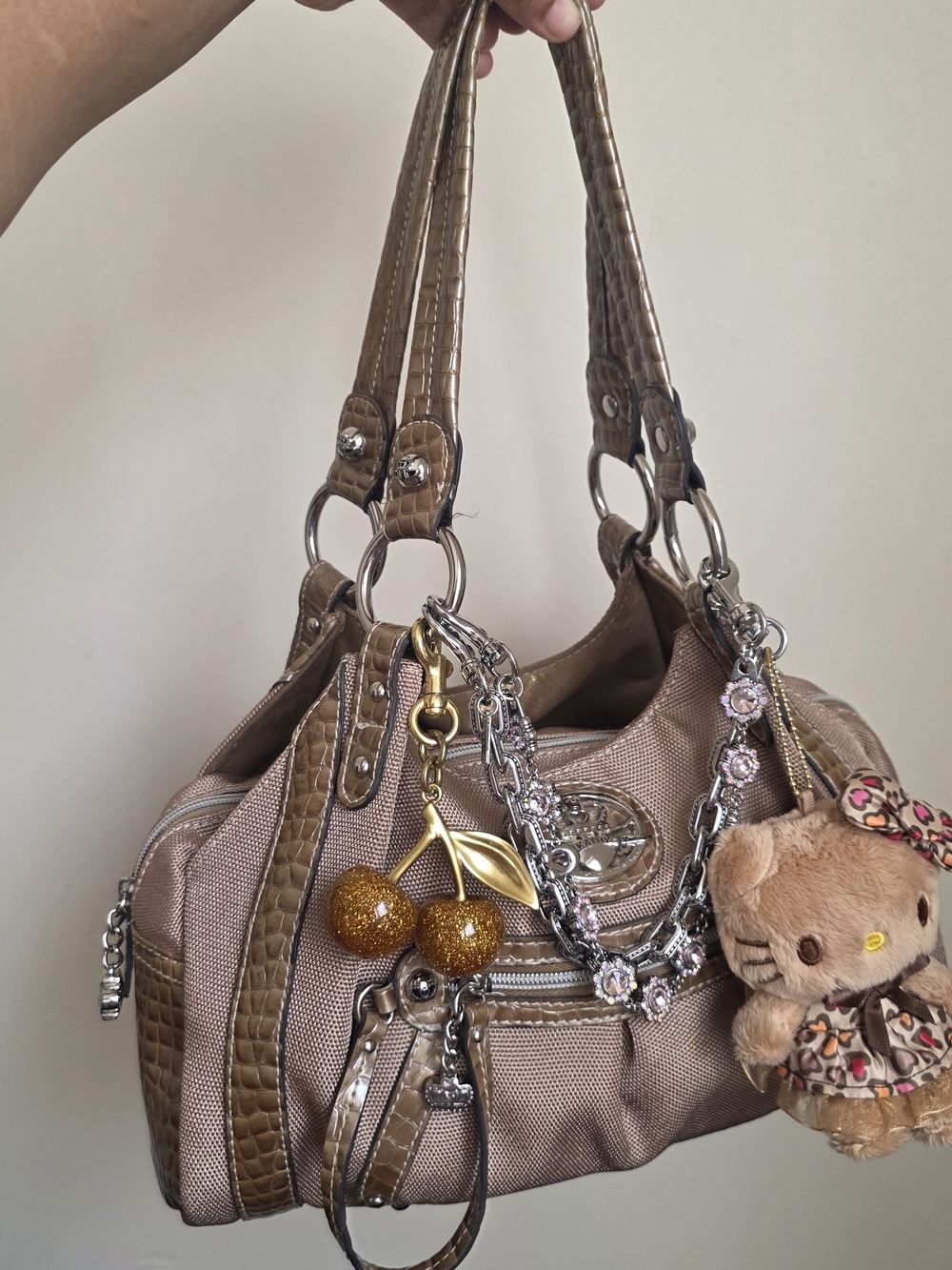 Kathy Van Zeeland Beige/Tan Metallic Tote